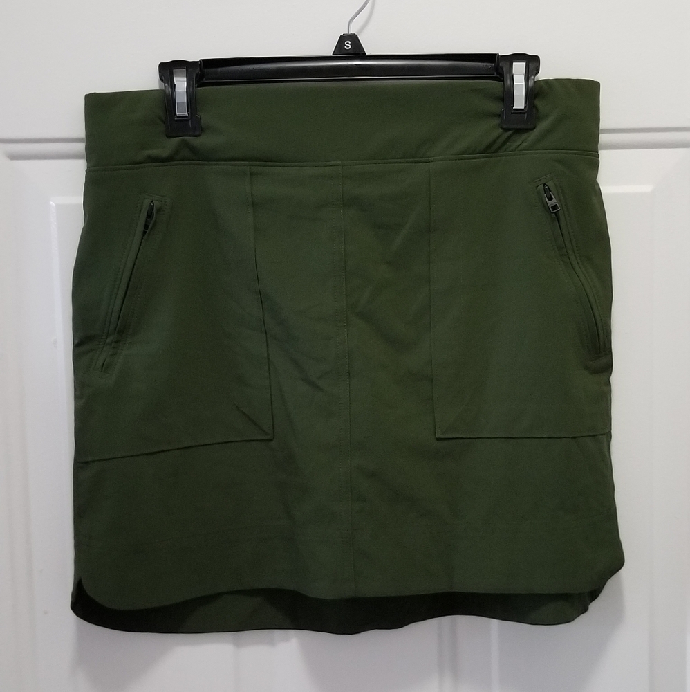 Green Athleta Skort